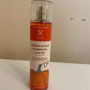 B&BW Marshmallow Pumpkin Latte Body Spray